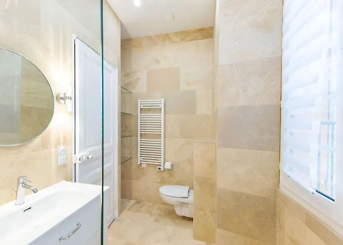 Saint Henry Vue By Halldis Apartment *